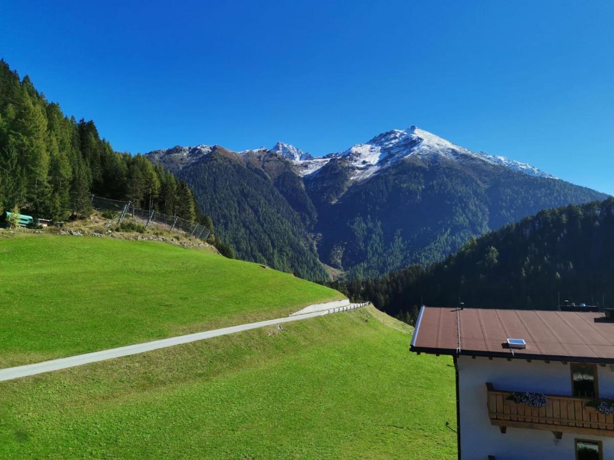 Haus Panorama Apartment Umhausen Bagian luar foto