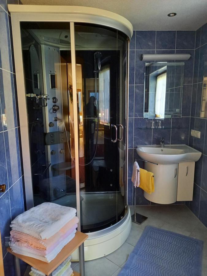 Haus Panorama Apartment Umhausen Bagian luar foto